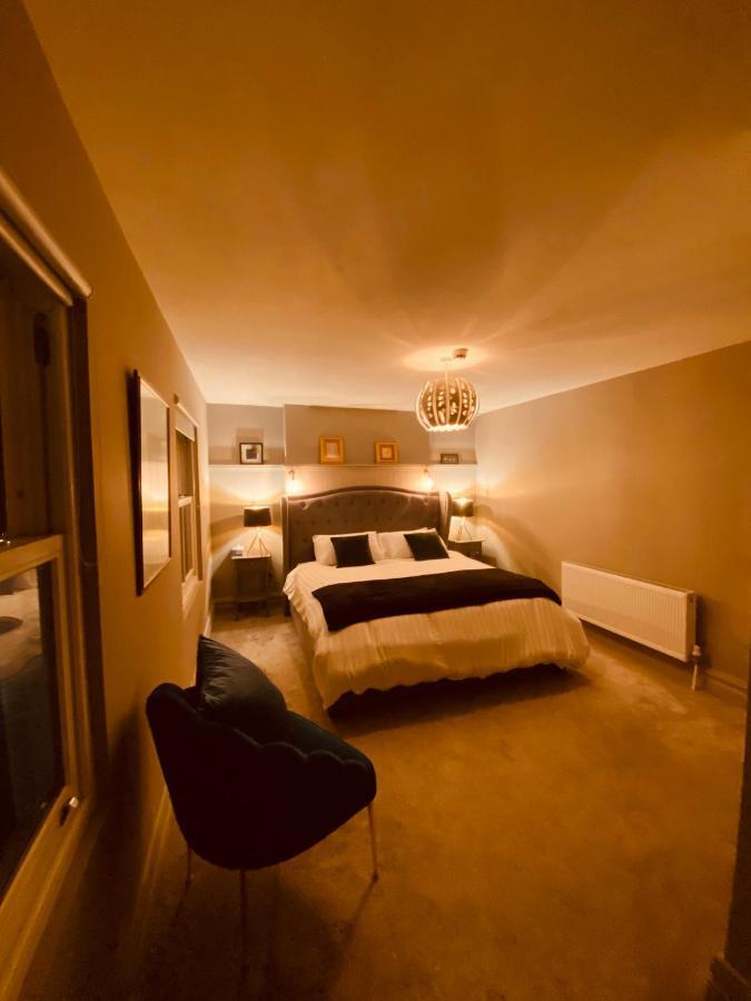 3 Bedroom Luxury Apartment Main Street Cashel  Dış mekan fotoğraf