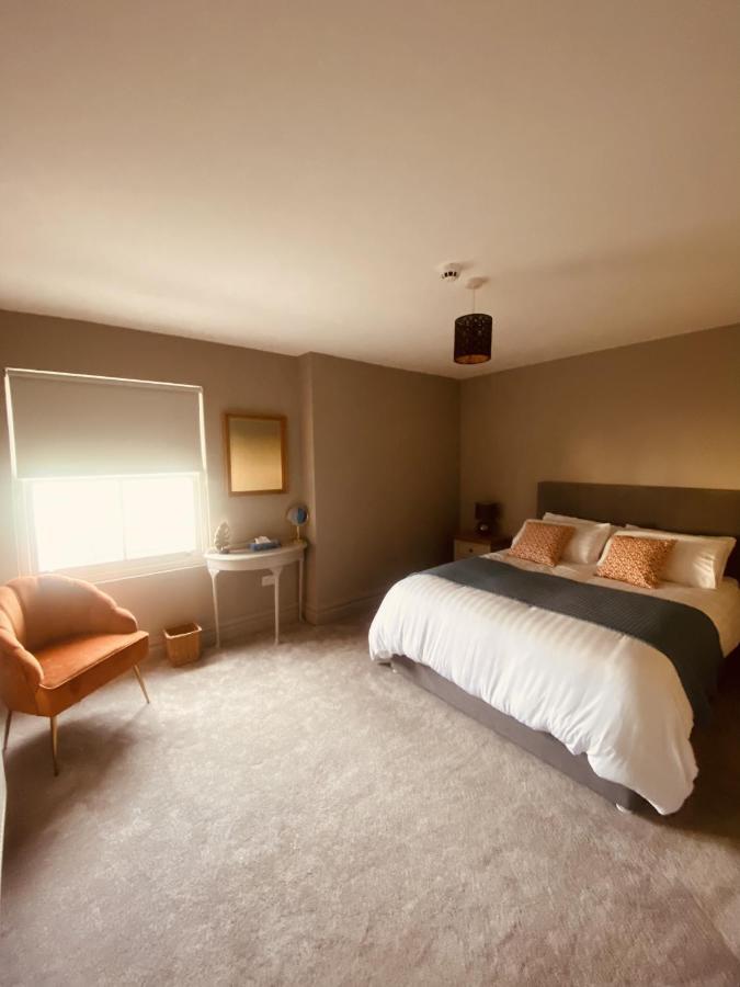 3 Bedroom Luxury Apartment Main Street Cashel  Dış mekan fotoğraf