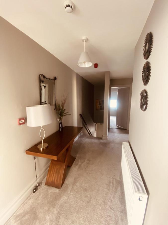 3 Bedroom Luxury Apartment Main Street Cashel  Dış mekan fotoğraf