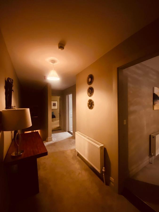3 Bedroom Luxury Apartment Main Street Cashel  Dış mekan fotoğraf