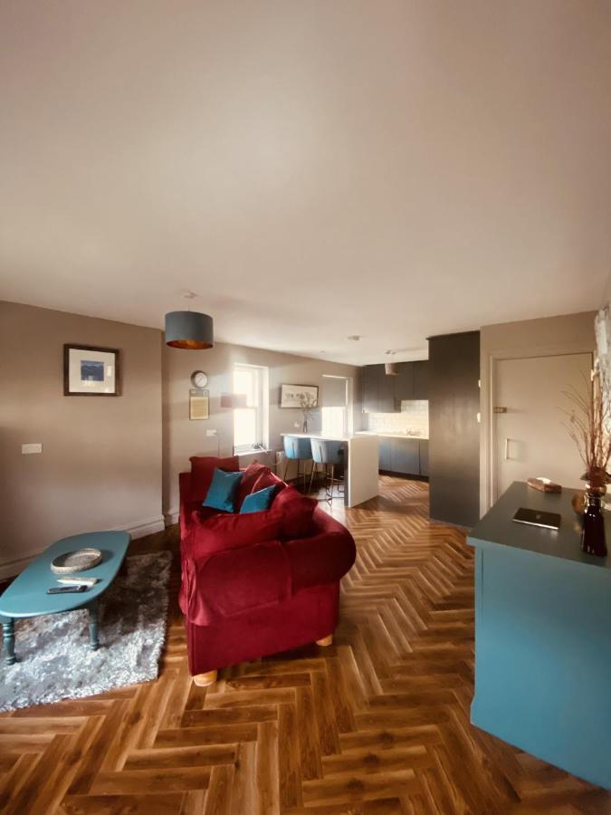 3 Bedroom Luxury Apartment Main Street Cashel  Dış mekan fotoğraf