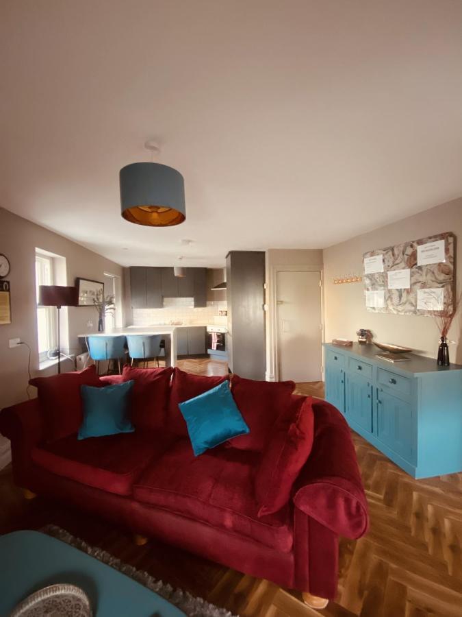 3 Bedroom Luxury Apartment Main Street Cashel  Dış mekan fotoğraf