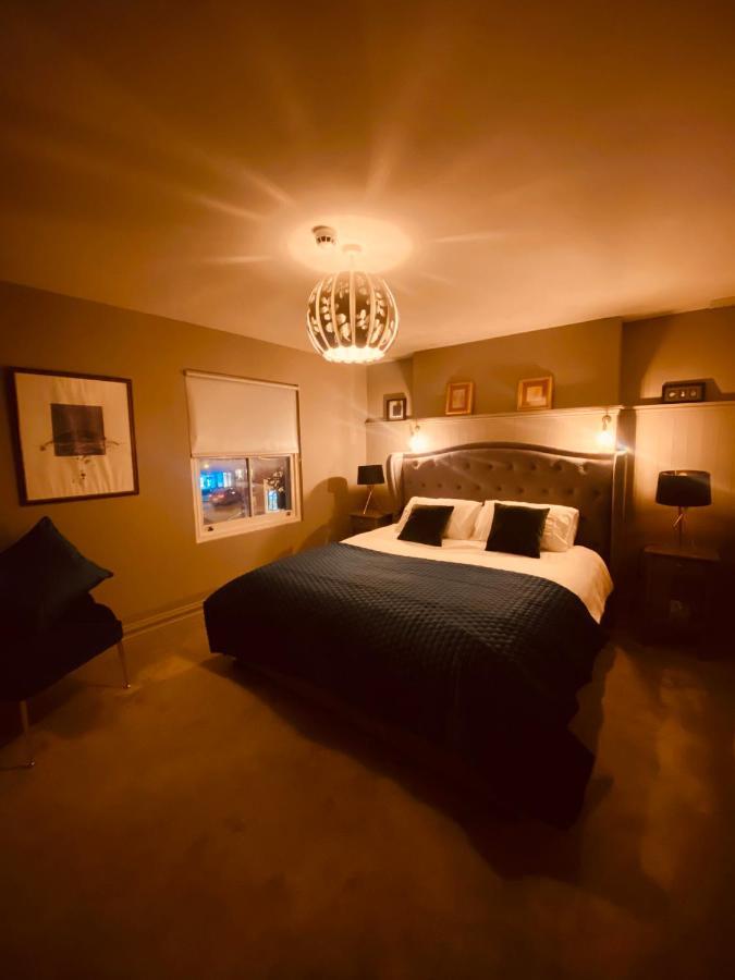 3 Bedroom Luxury Apartment Main Street Cashel  Dış mekan fotoğraf